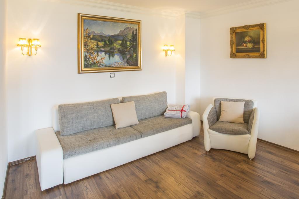 Golden Gapa Central Apartment 4 Garmisch-Partenkirchen Room photo