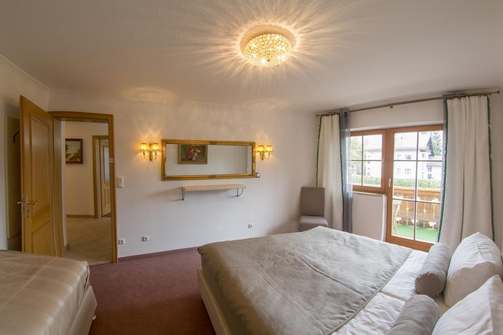 Golden Gapa Central Apartment 4 Garmisch-Partenkirchen Room photo